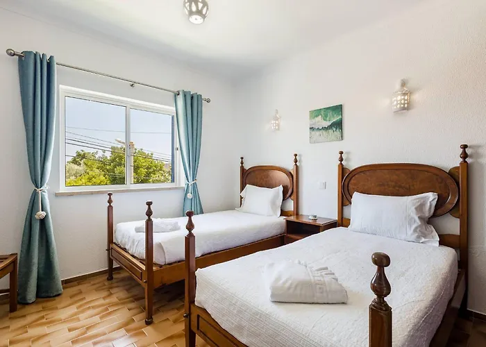 Cozy Near Dona Ana Apartment Lagos