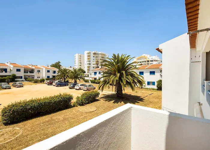 Cozy Near Dona Ana Apartment Lagos